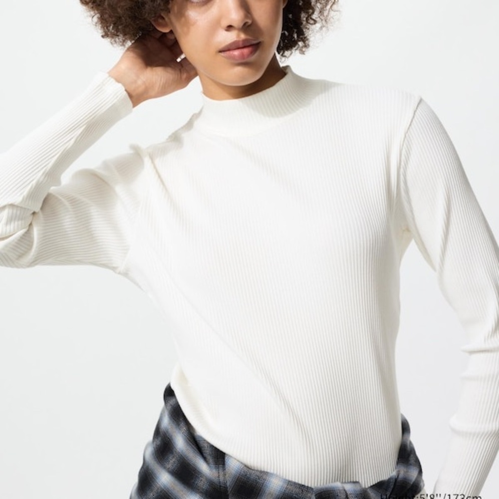 Uniqlo RIBBED HIGH NECK T-SHIRT women